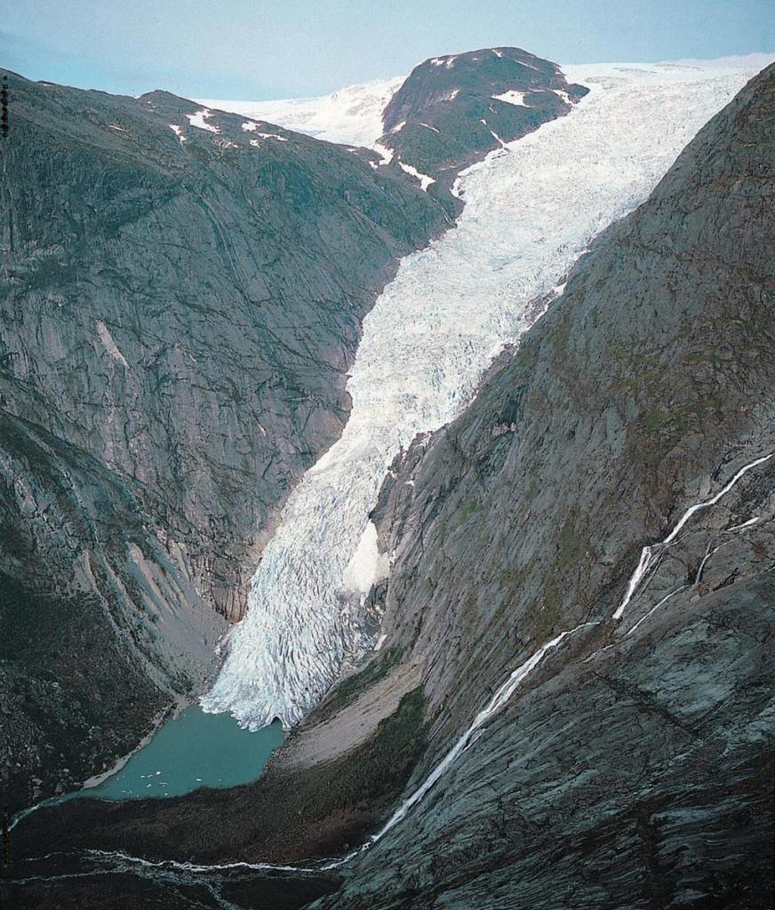 Ледник Бриксдальбреен
