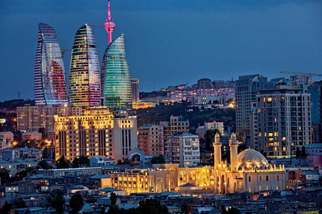 Как лучше доехать из Баку в Тбилиси