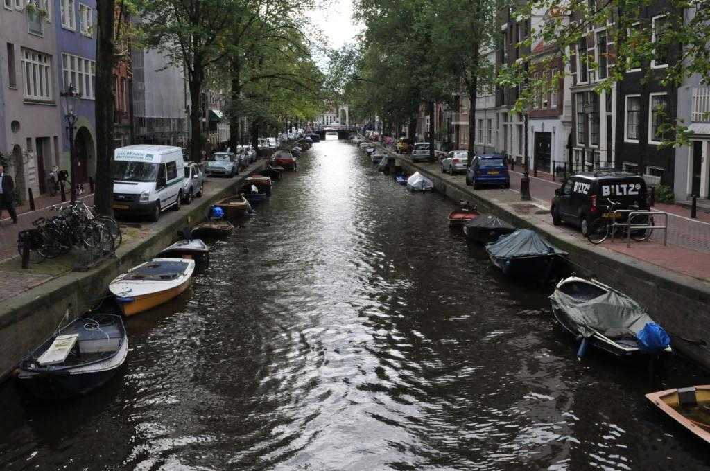 как лучше добраться из кельна в амстердам