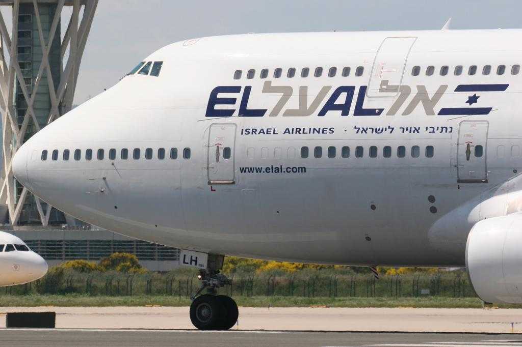 Самолет израильской авиакомпании