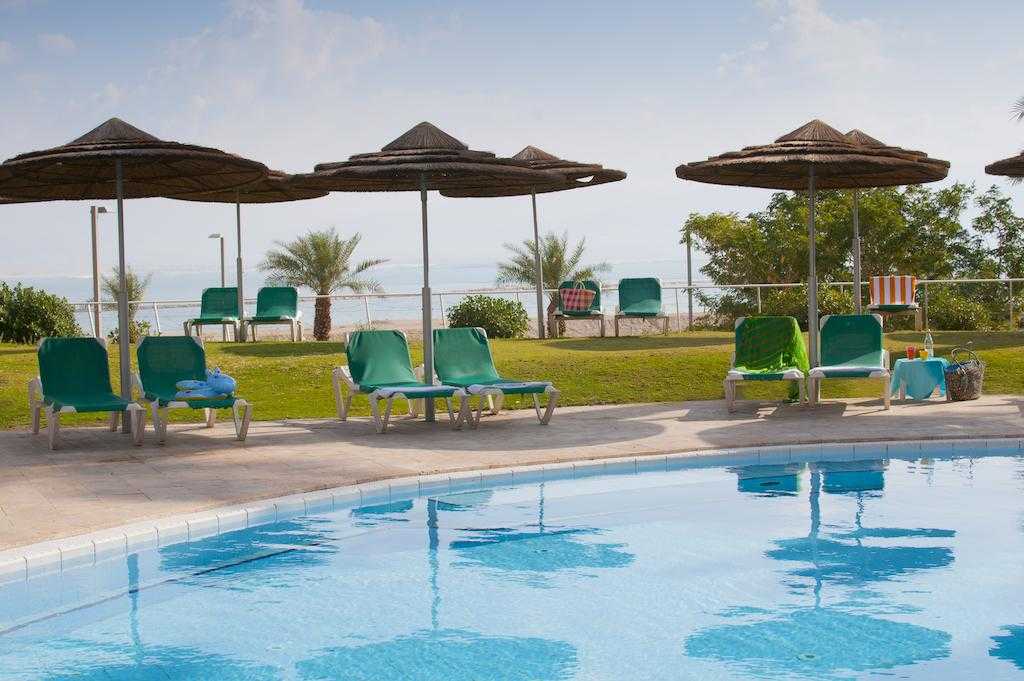 David Dead Sea Resort Spa: бассейны