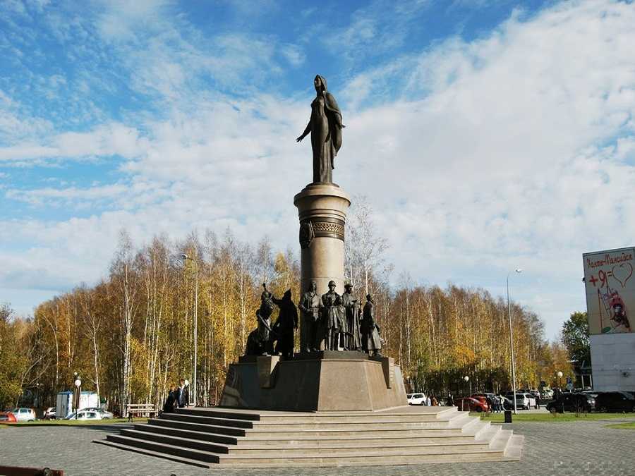 Памятник Символ Югры