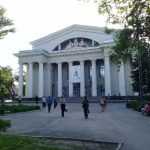 Театральная площадь Саратова: история, описание, достопримечательности